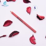 ⁦قلم محدد شفايف⁩ - الصورة ⁦12⁩