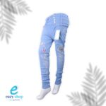 ⁦بنطلون جينز نسائي رسمات 3 AW41⁩ - الصورة ⁦2⁩