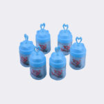 ⁦طقم علب بهارات مع قاعدتها لون أزرق⁩ - الصورة ⁦2⁩