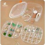 ⁦حامل ادوات تجميل ومجوهرات اكرلك ثلاثة دور مربع⁩ - الصورة ⁦4⁩